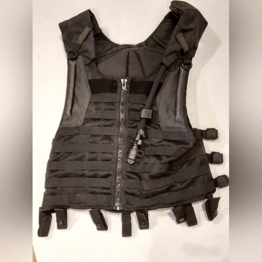 Camelbak tactical/hunting Vest